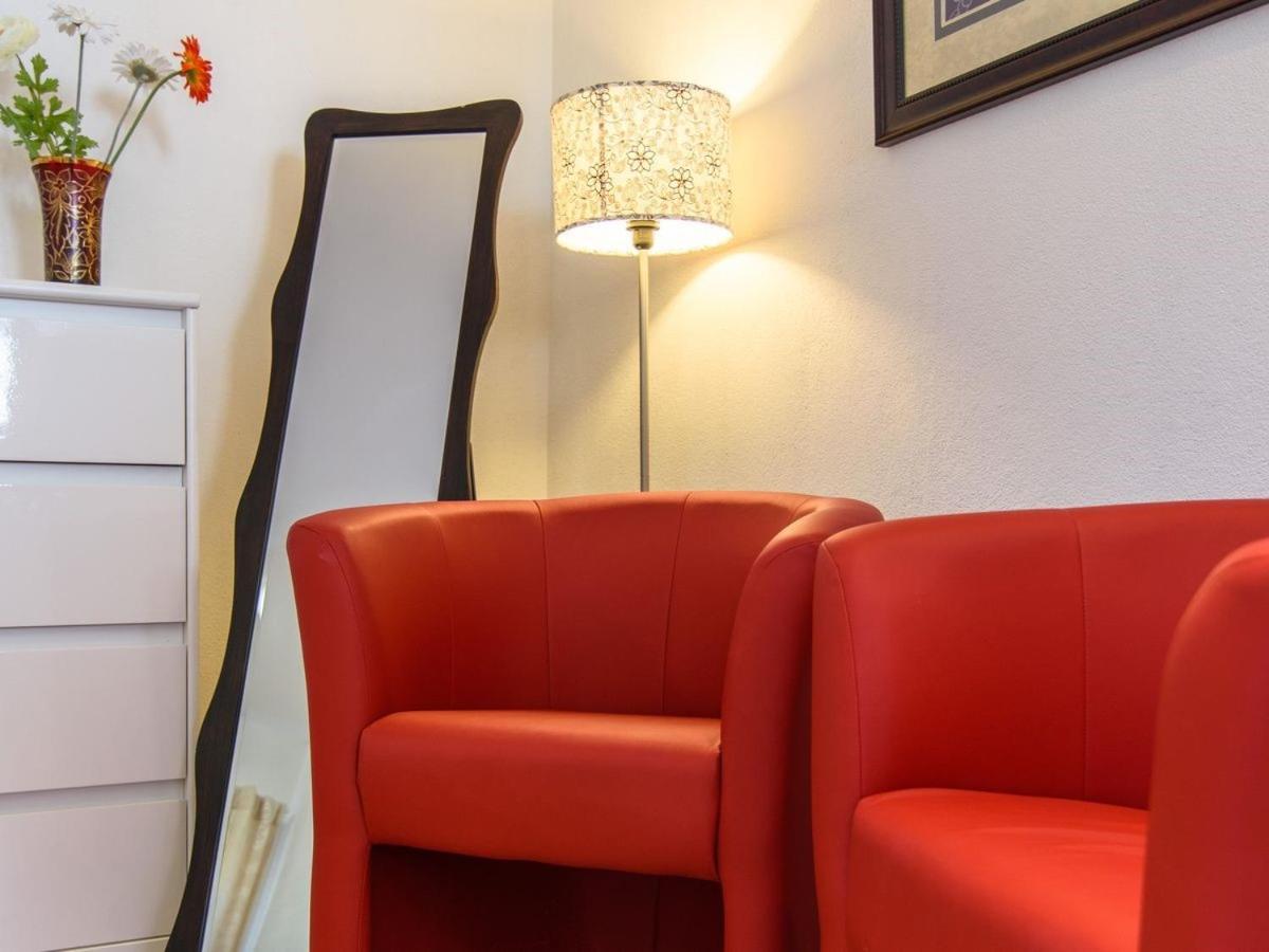 Apartments Beba - Peaceful Location Трогір Екстер'єр фото